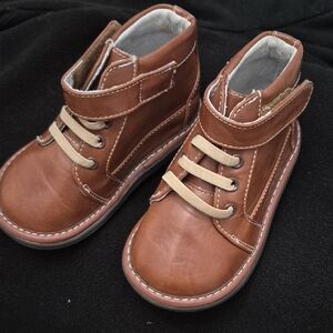 Classic Tan Kids Boots with Straps
